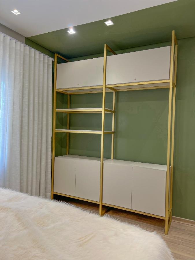 Apto Moderno Com Lareira, Piscina Aquecida E Infra Completo Em 그라마도 외부 사진